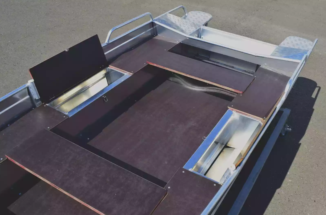 Алюминиевая лодка Wyatboat-390 M в Севастополе