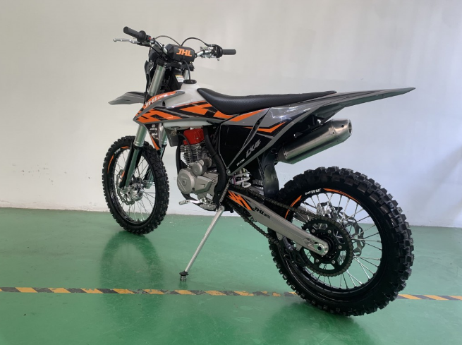 Мотоцикл JHLMOTO JHL LX4 CB300RL (175FMN) в Севастополе