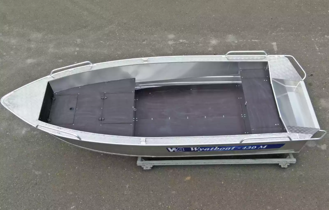 Алюминиевая лодка  Wyatboat-430М FISH в Севастополе