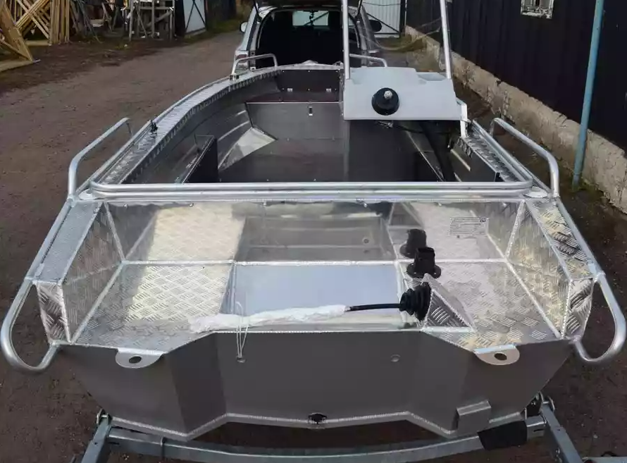 Алюминиевая лодка Wyatboat-390 C в Севастополе