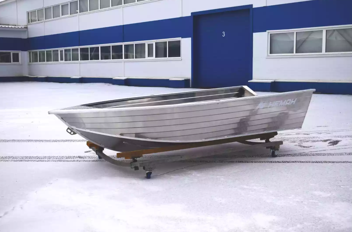 Алюминиевая лодка Неман-400 в Севастополе