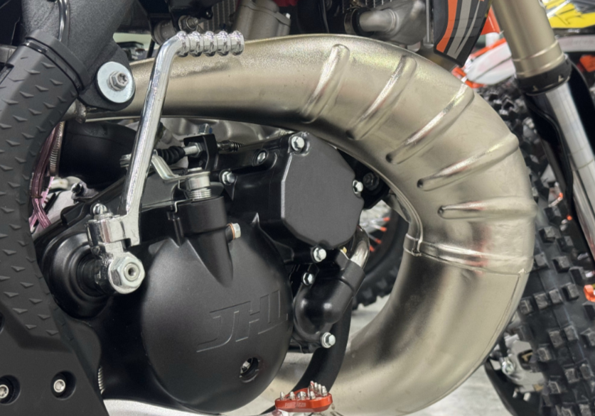 Мотоцикл JHLMOTO JHL M5 MT250 (1E66MM) в Севастополе