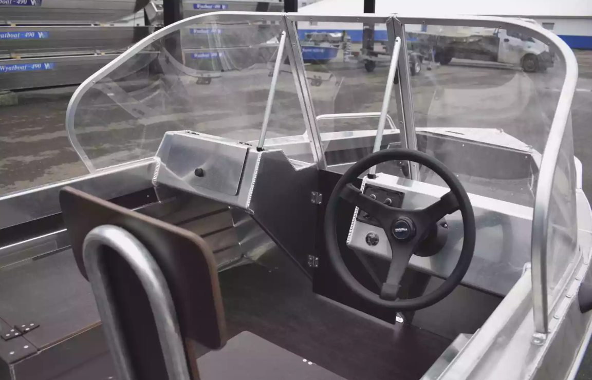 Алюминиевая лодка  Neman-400 DC в Севастополе