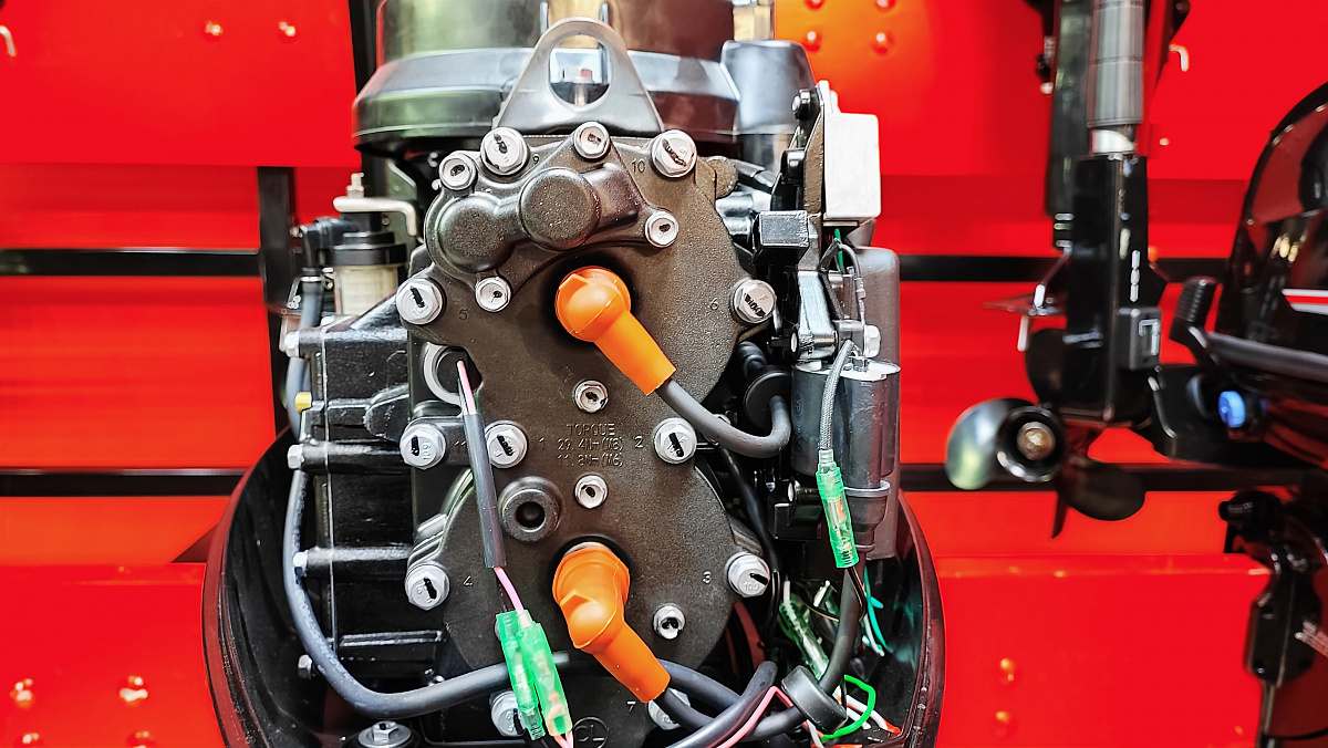 Лодочный мотор MARLIN PROLINE MP 50 AWR ПОД ВОДОМЕТ в Севастополе