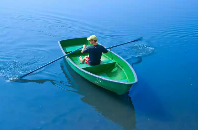 Стеклопластиковая Лодка Голавль в Севастополе
