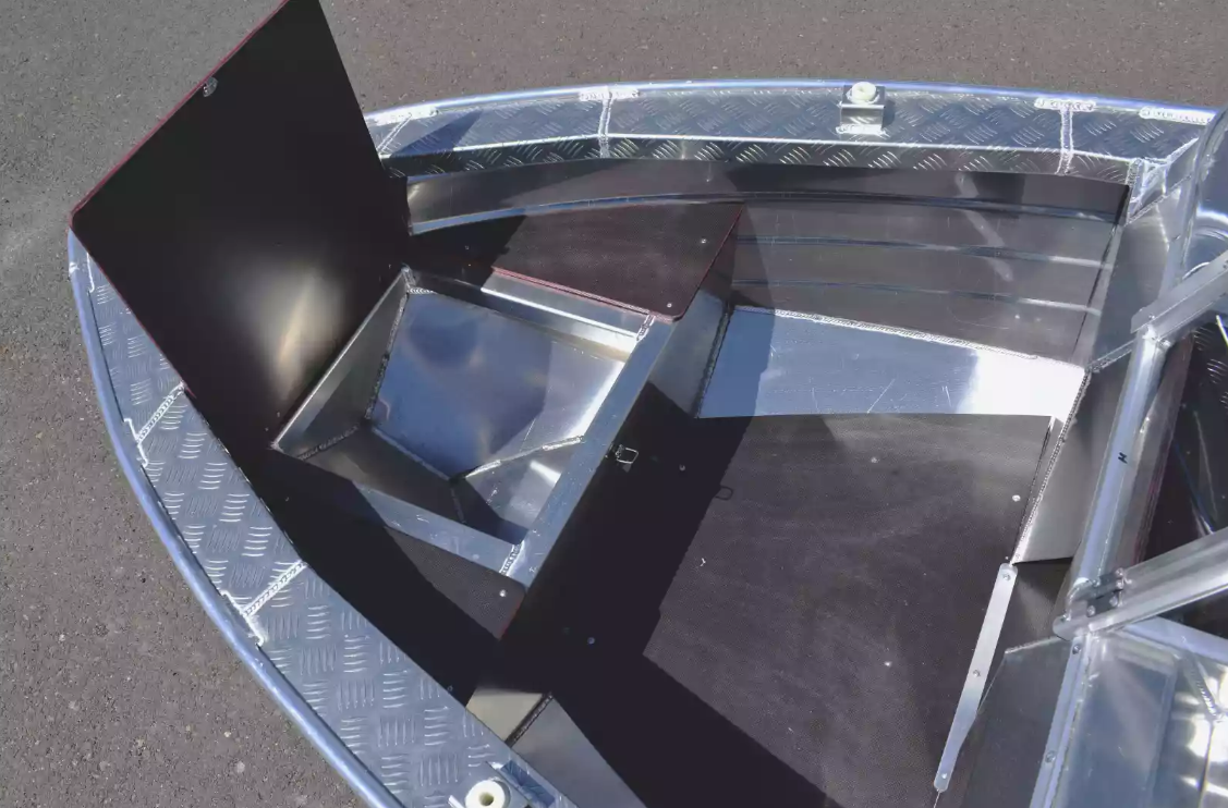 Алюминиевая лодка Wyatboat-390 DCM в Севастополе