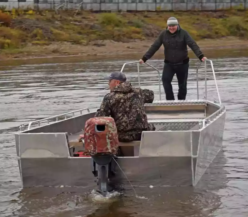 Алюминиевая лодка Wyatboat-600 в Севастополе