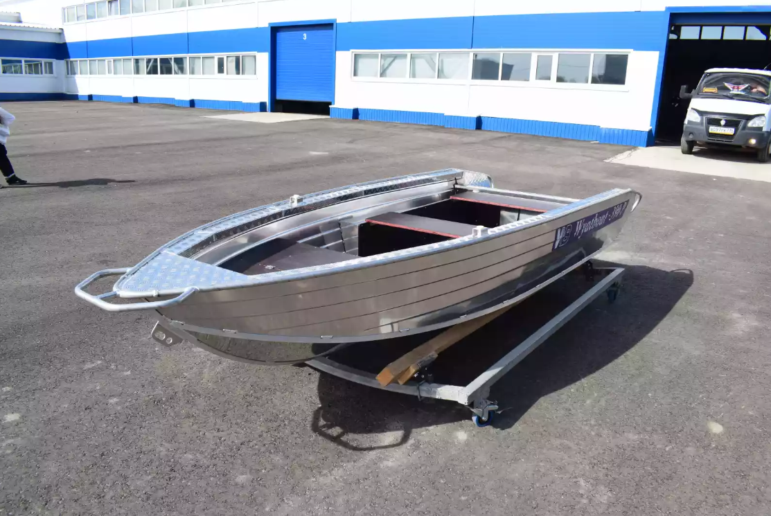Алюминиевая лодка Wyatboat-390 P в Севастополе