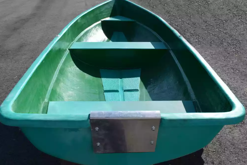 Стеклопластиковая Лодка Голавль в Севастополе