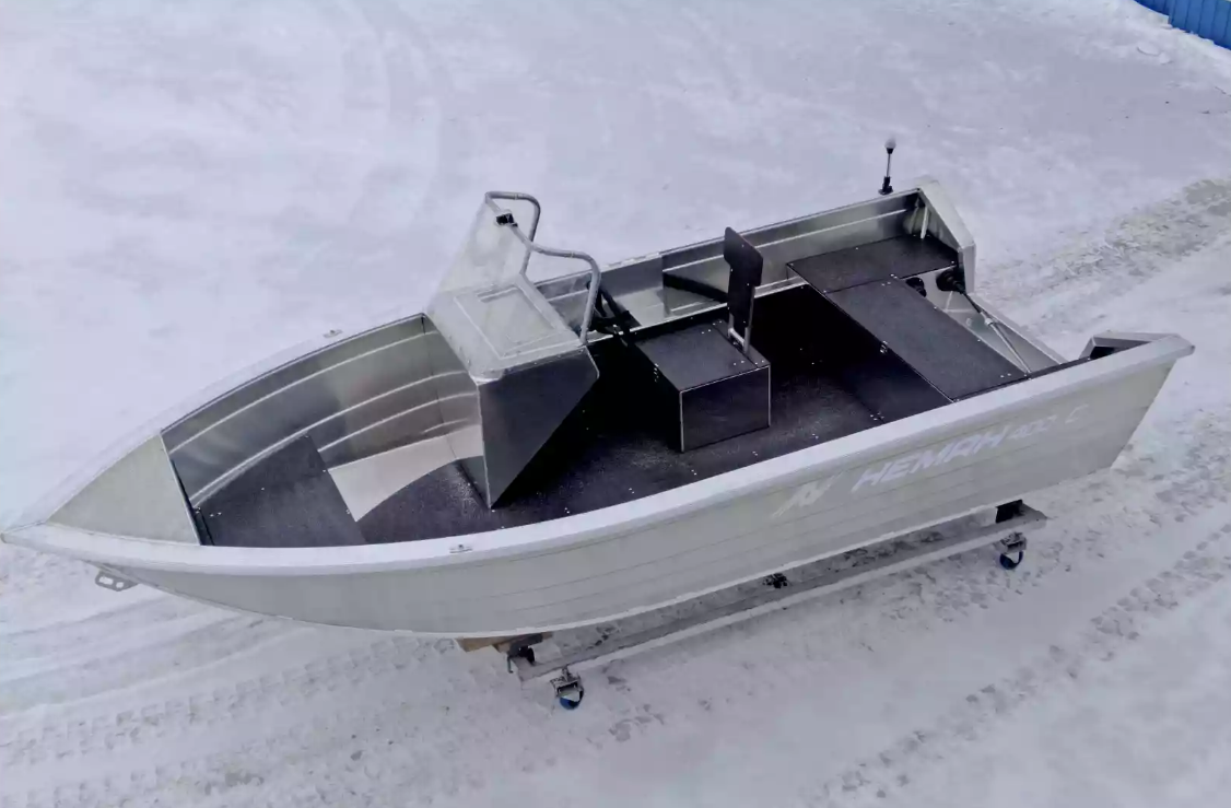 Алюминиевая лодка Неман-400 С в Севастополе