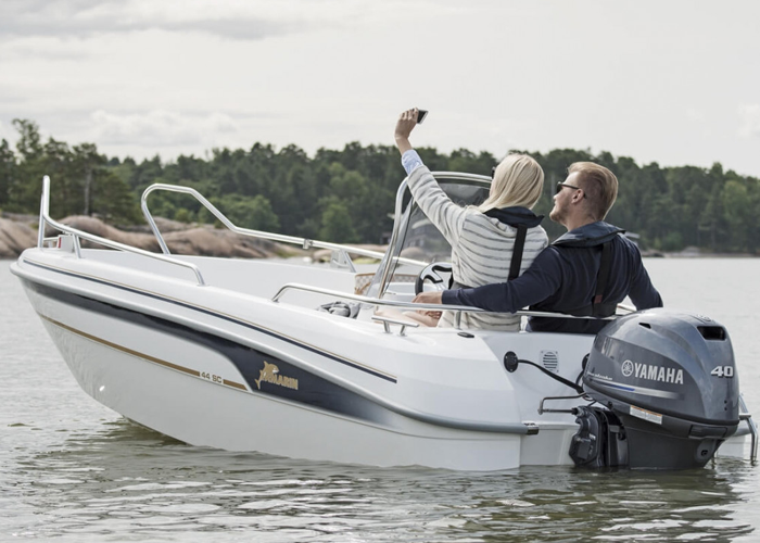 ЛОДОЧНЫЙ МОТОР YAMAHA F40 FETL в Севастополе