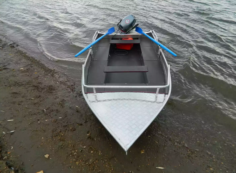 Алюминиевая лодка Wyatboat-390 M в Севастополе
