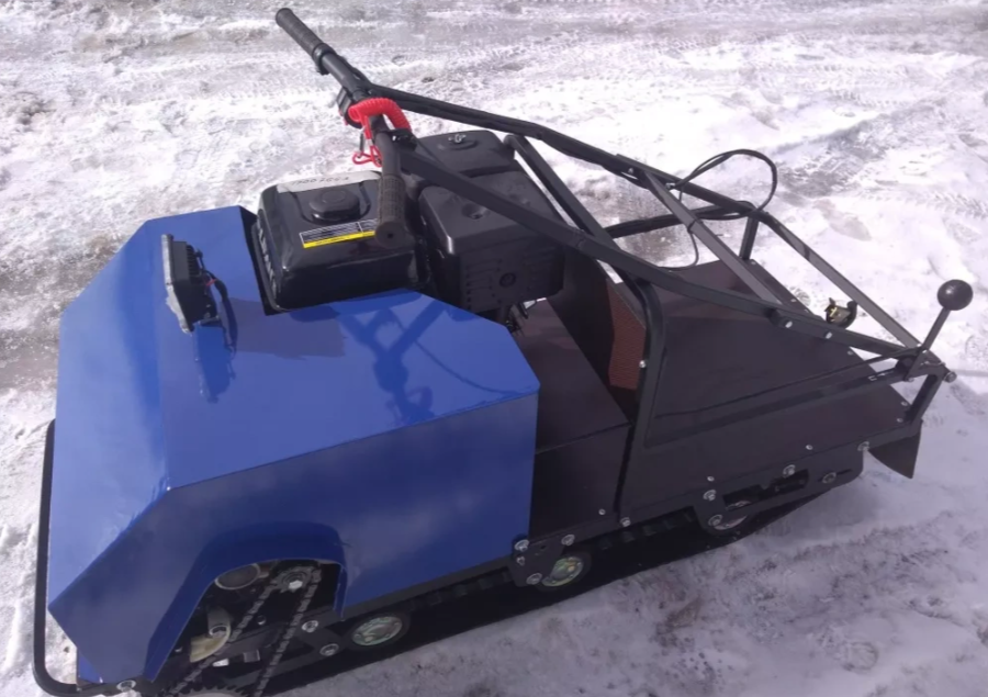 Мотобуксировщик AhtaR ЗИМА с реверсом (задний ход) в Севастополе