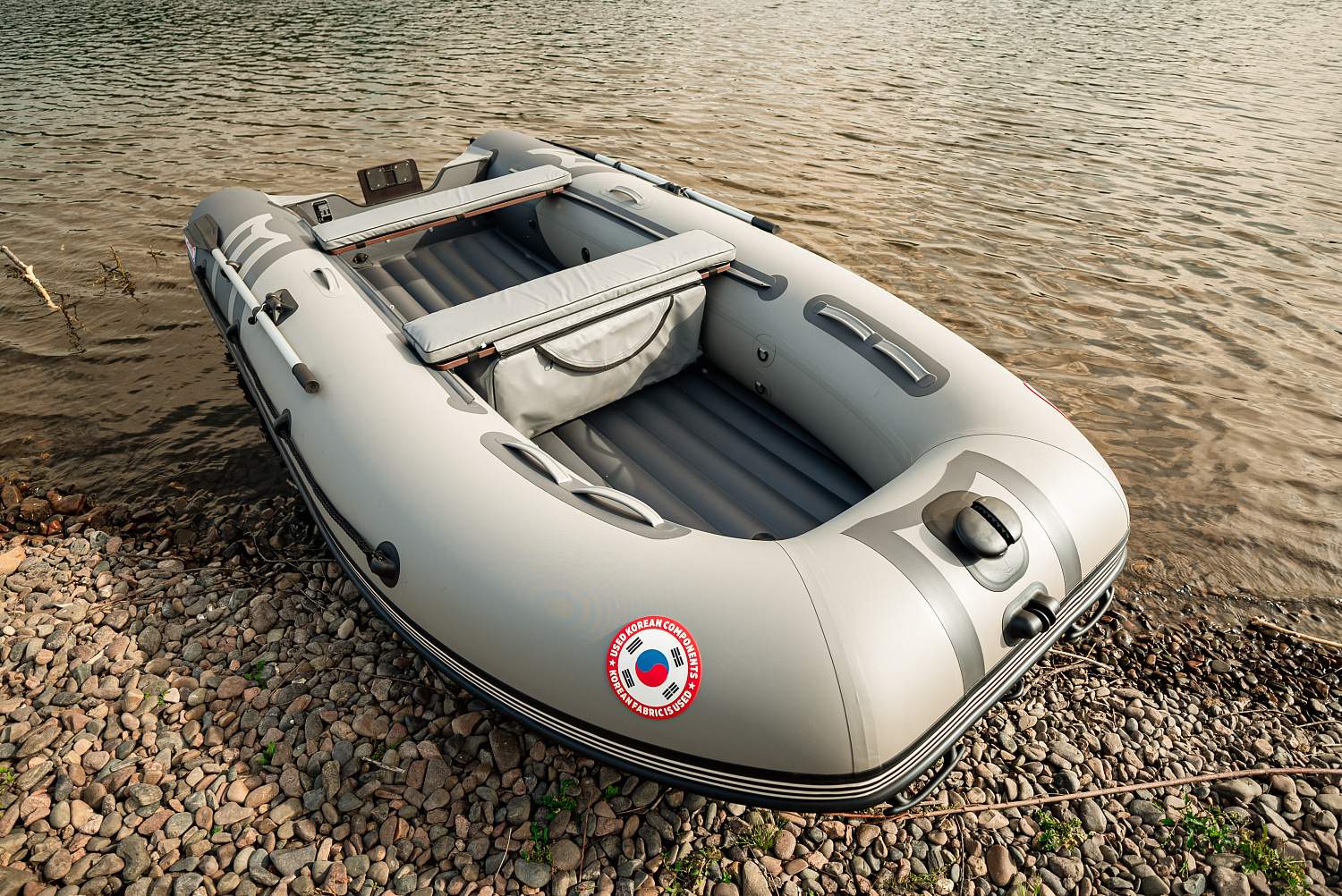 Лодка MISHIMO RIVER JET 390 под водомет в Севастополе