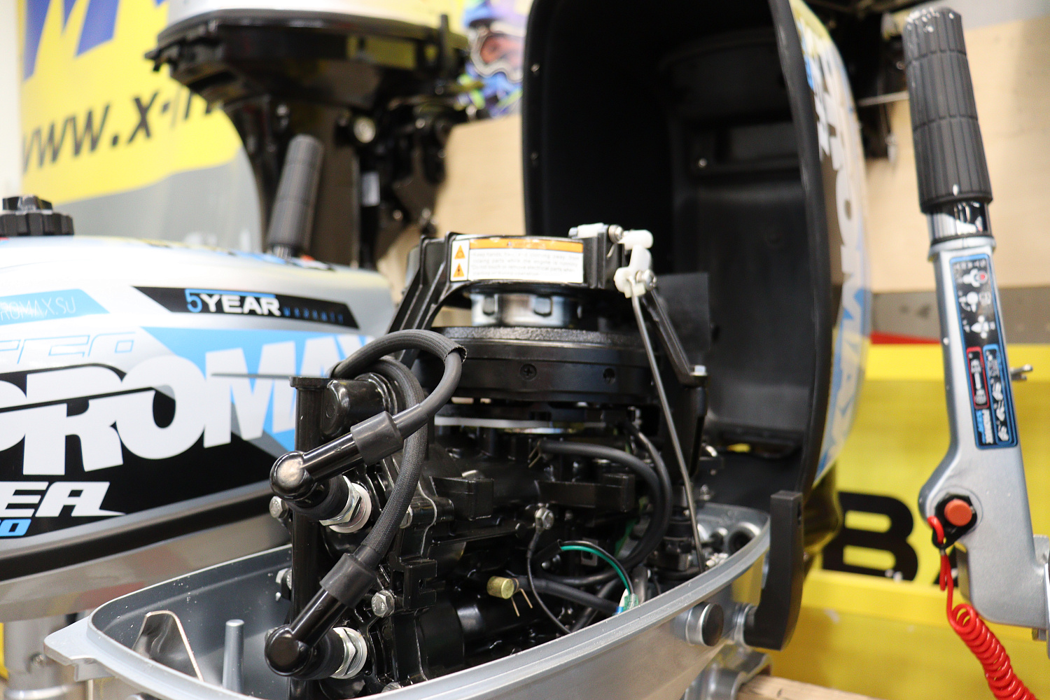 Лодочный мотор PROMAX SP9.9FHS LIGHT в Севастополе