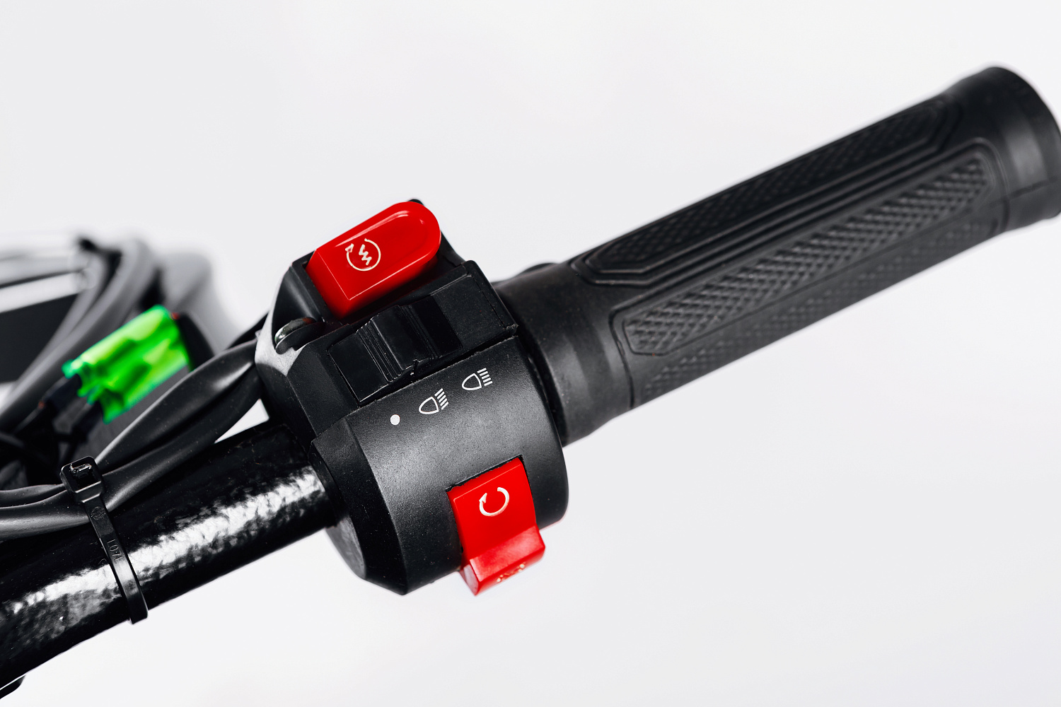 МОТОБУКСИРОВЩИК IKUDZO LONG 2.0 1700/500 EKR19 в Севастополе