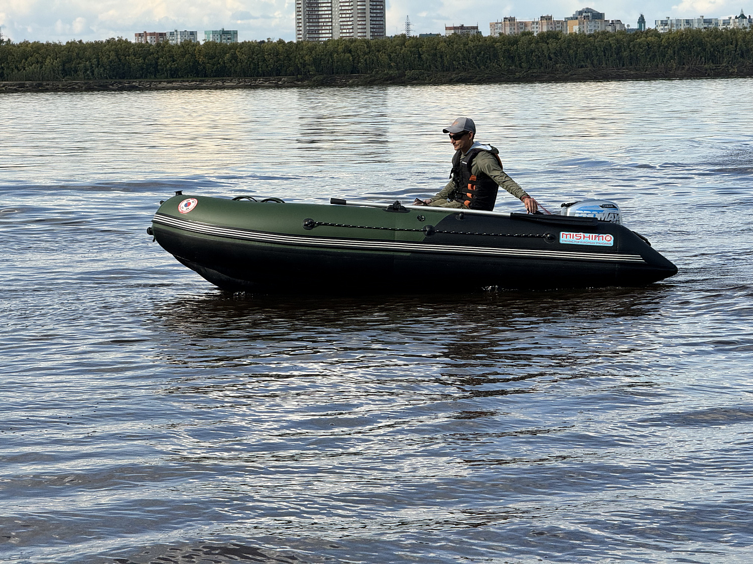 Лодка MISHIMO BIG FLOOR 360 в Севастополе