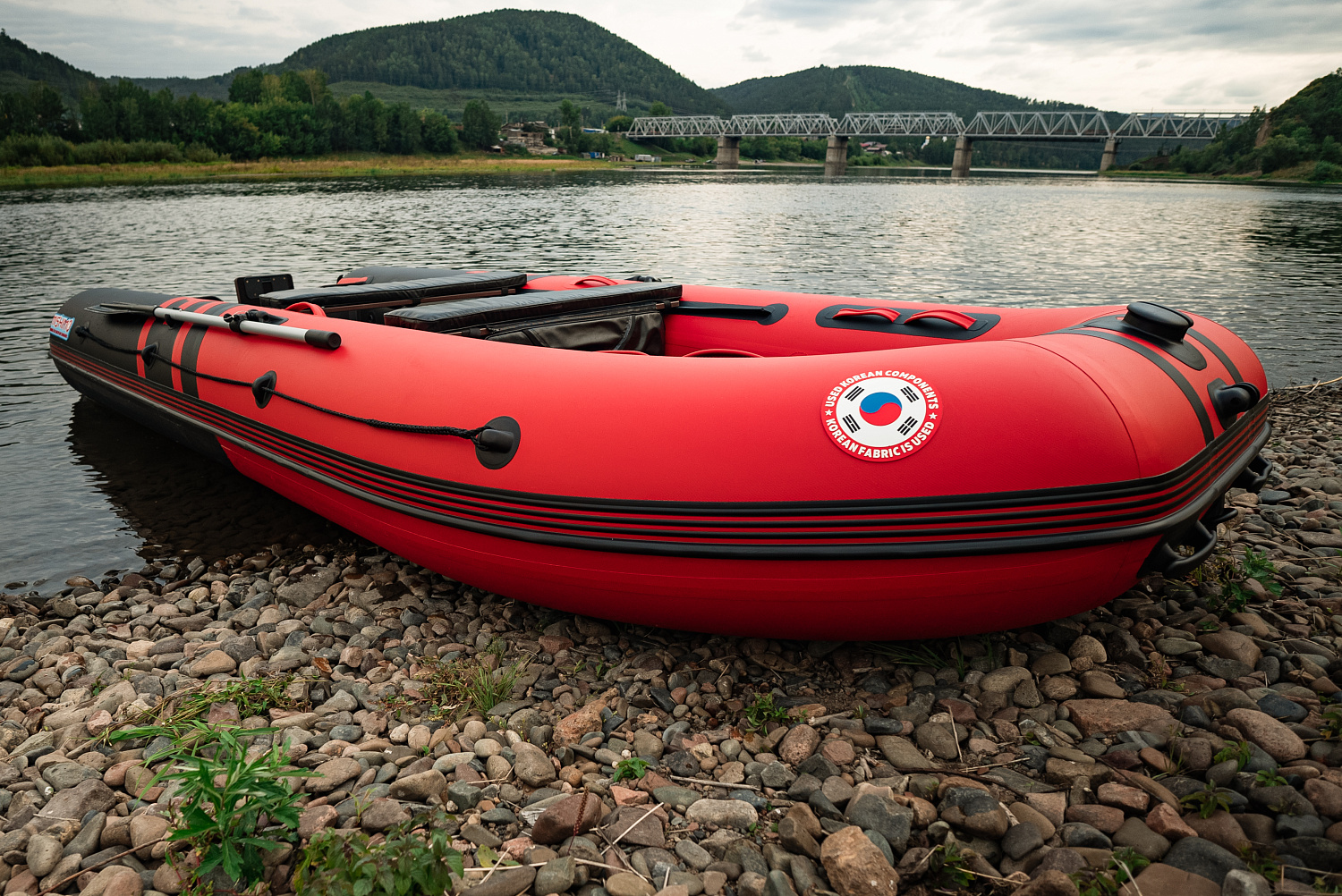 Лодка MISHIMO RIVER JET 400 под водомет в Севастополе