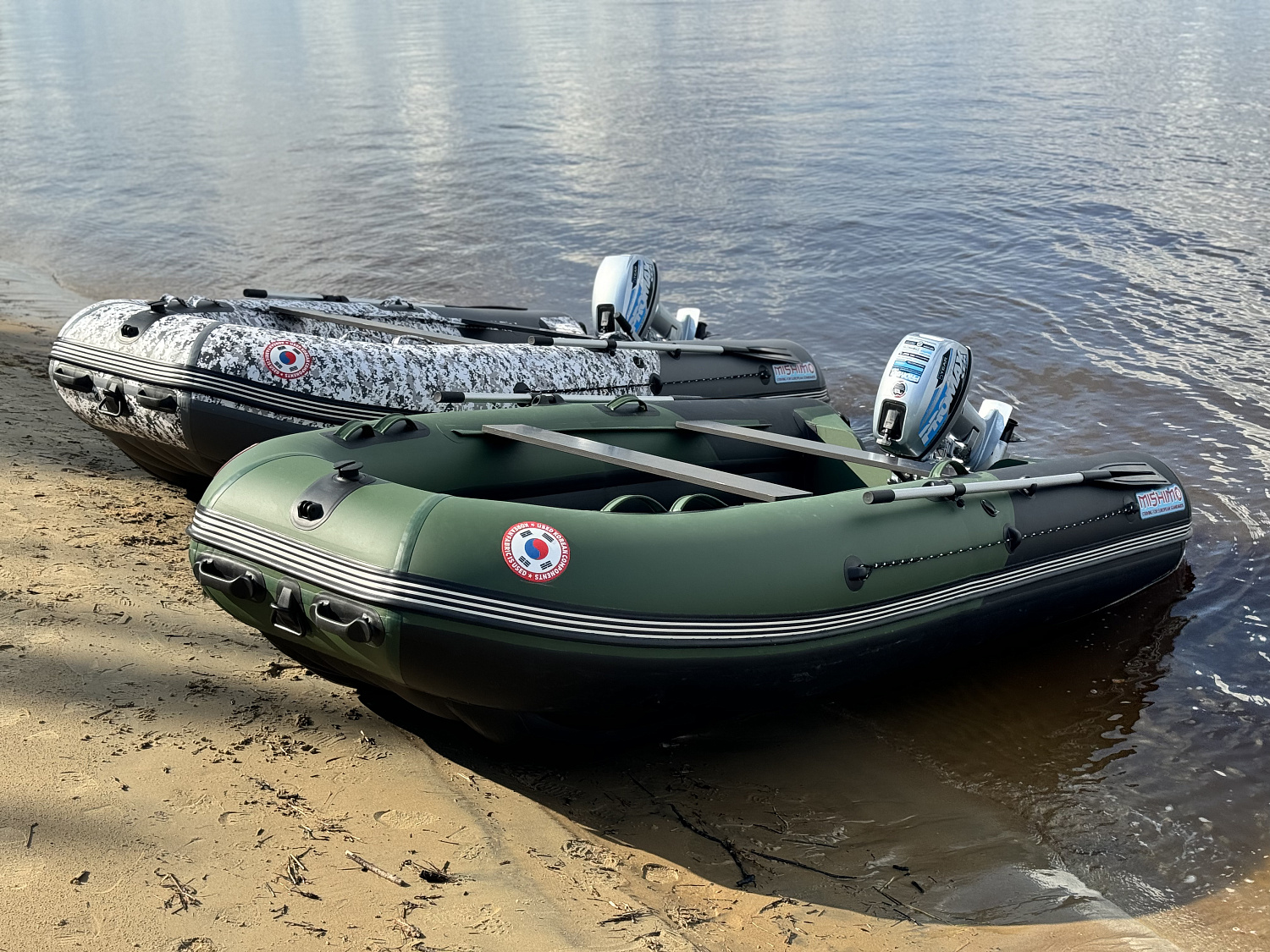 Лодка MISHIMO BIG FLOOR 440 в Севастополе