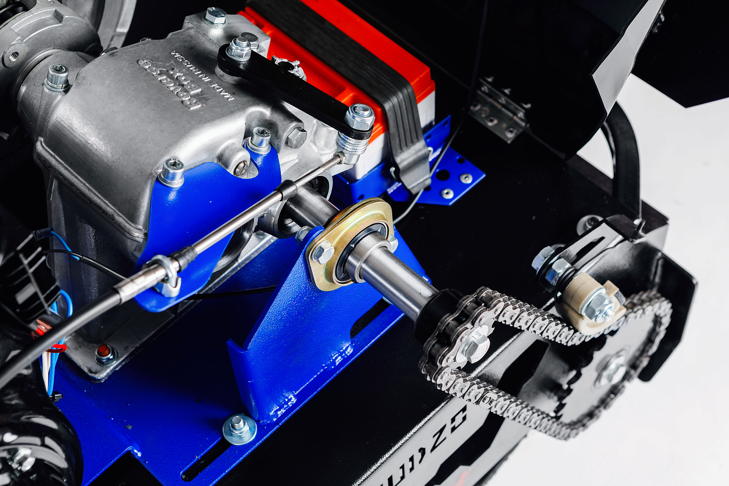 МОТОБУКСИРОВЩИК IKUDZO LONG 2.0 1700/500 EKR19 в Севастополе