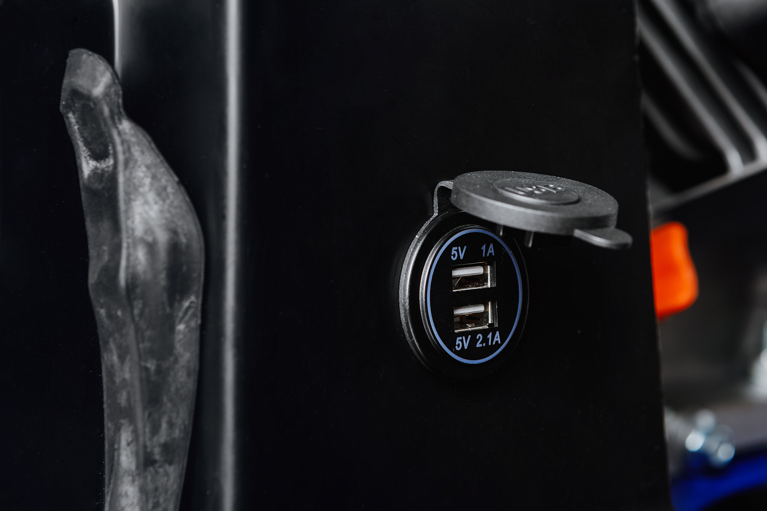 МОТОБУКСИРОВЩИК IKUDZO LONG 2.0 1700/500 EKR19 в Севастополе