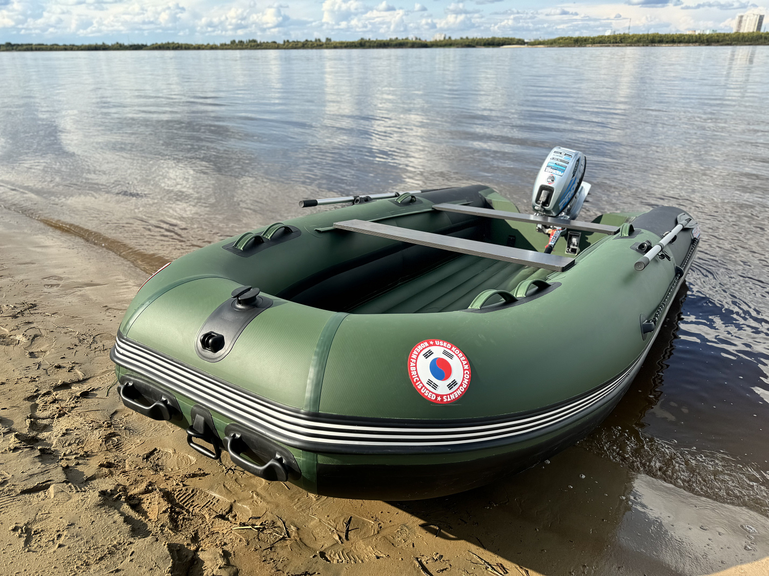 Лодка MISHIMO BIG FLOOR 360 в Севастополе