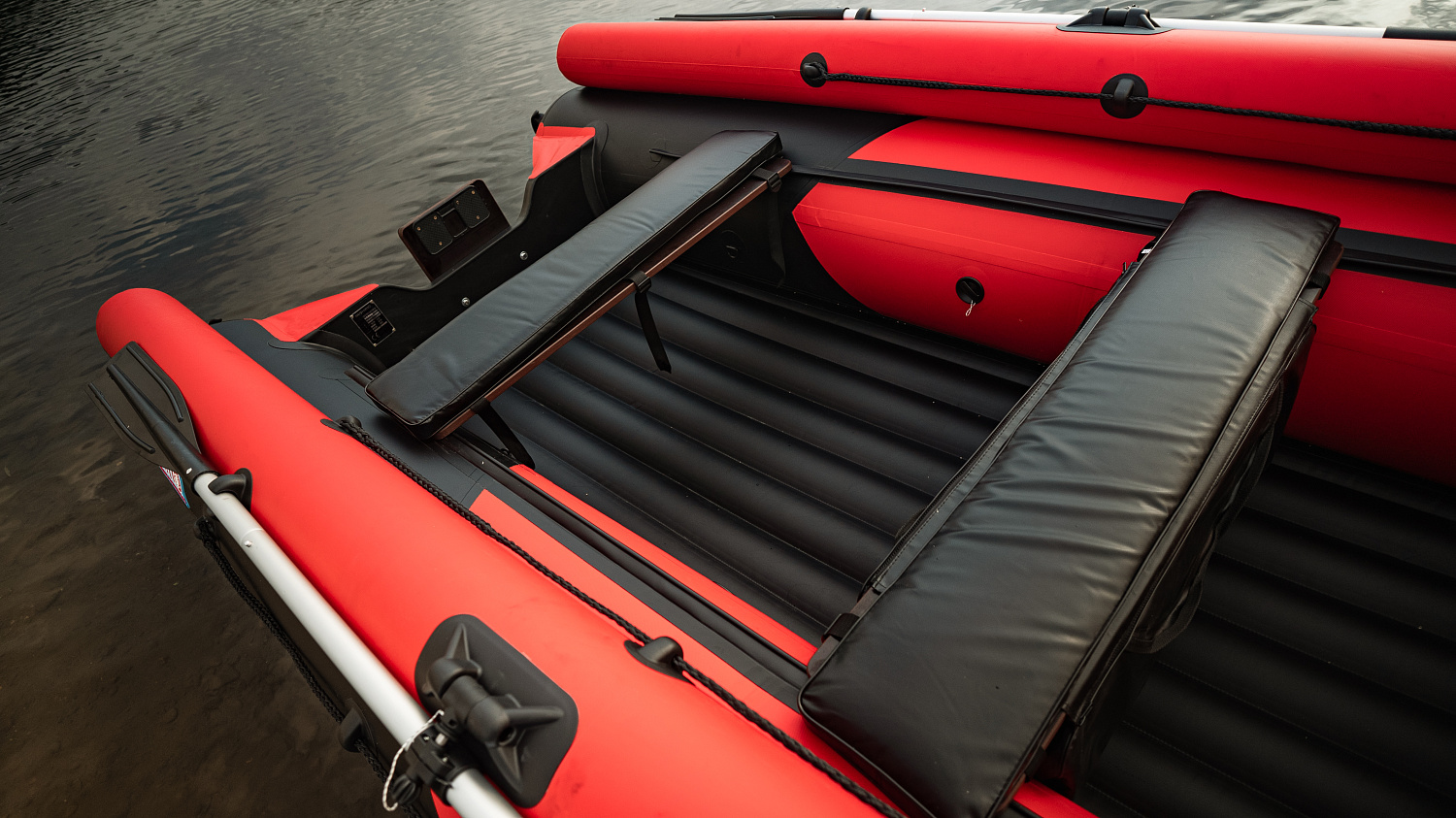 Лодка MISHIMO RIVER FJET PRO 430  под водомет в Севастополе